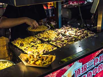 Raohe-Night-Market-4.jpg